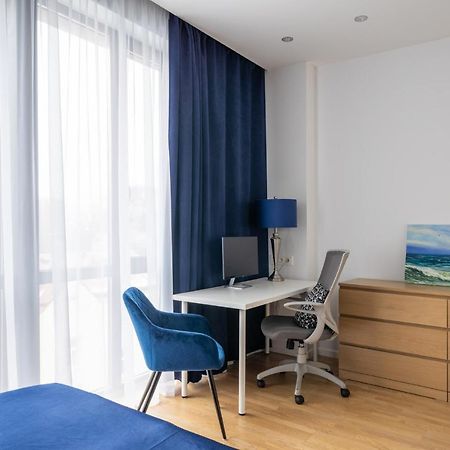 1-Bedroom Penthouse With Underground Parking Riga Eksteriør bilde