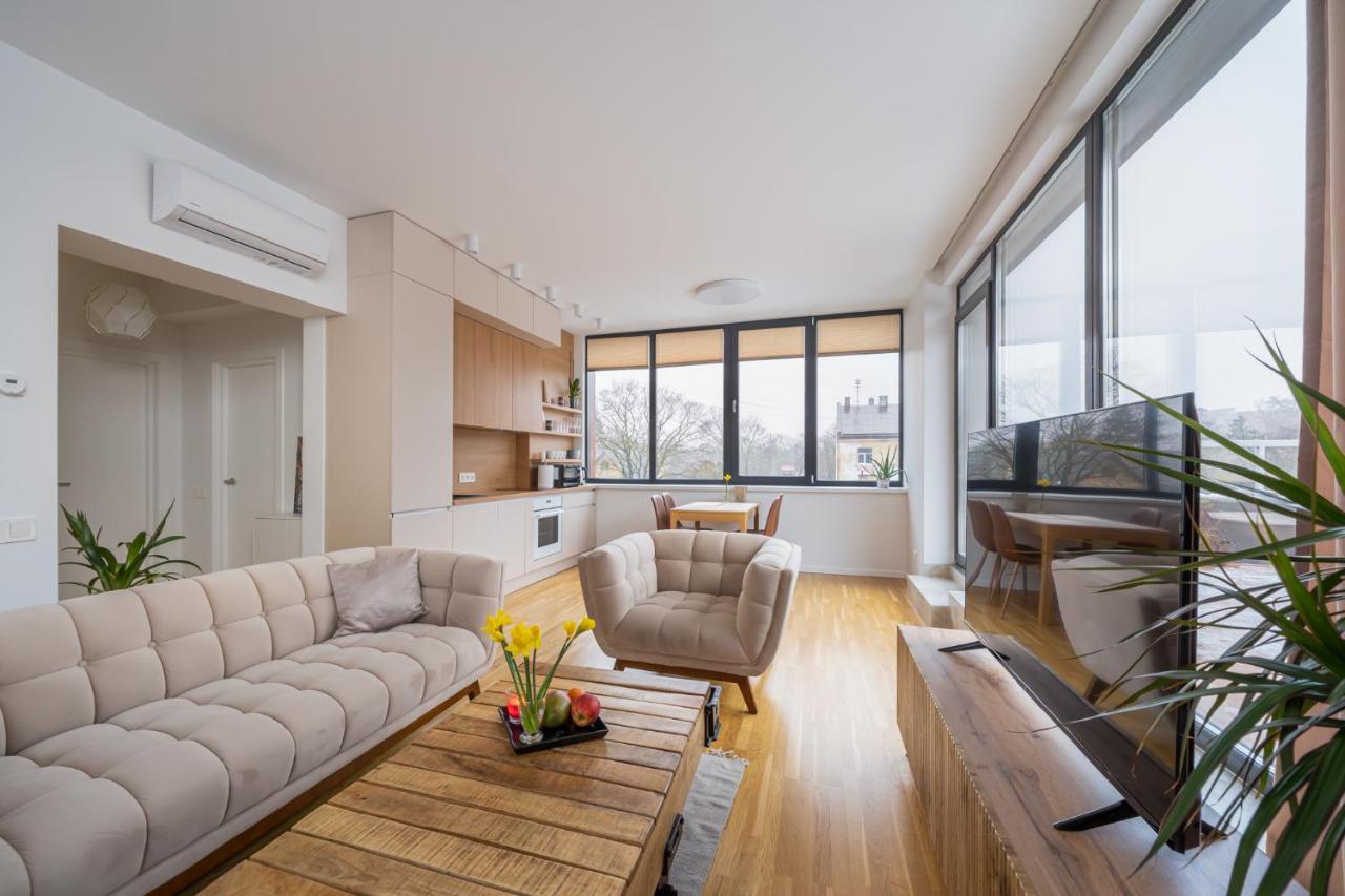 1-Bedroom Penthouse With Underground Parking Riga Eksteriør bilde