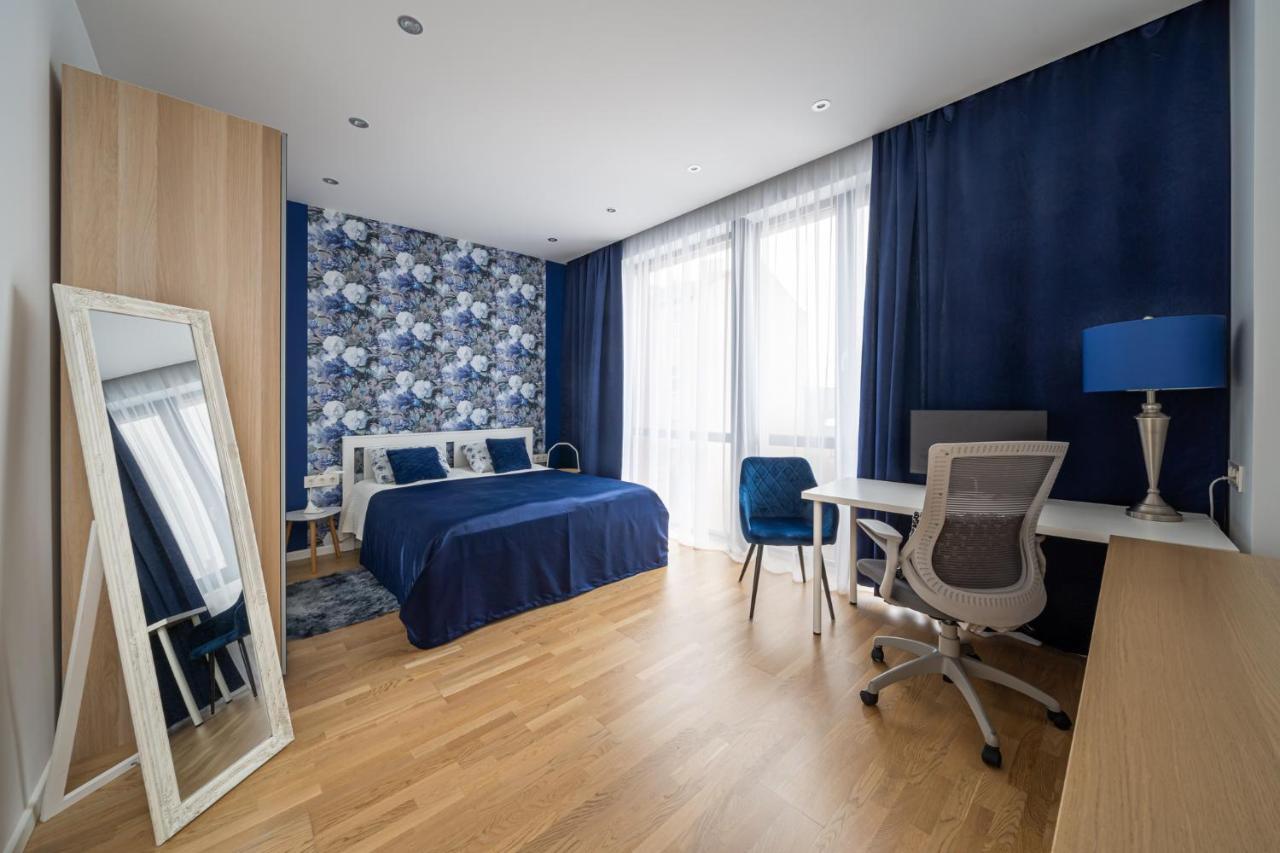1-Bedroom Penthouse With Underground Parking Riga Eksteriør bilde